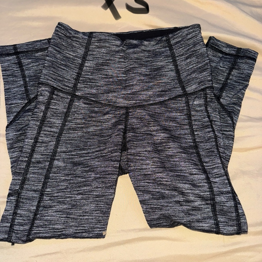 Women's Gray Capris
